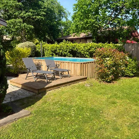 Belle Maison Calme, Sans Vis-a-vis, Piscine Et Grand Jardin Arbore